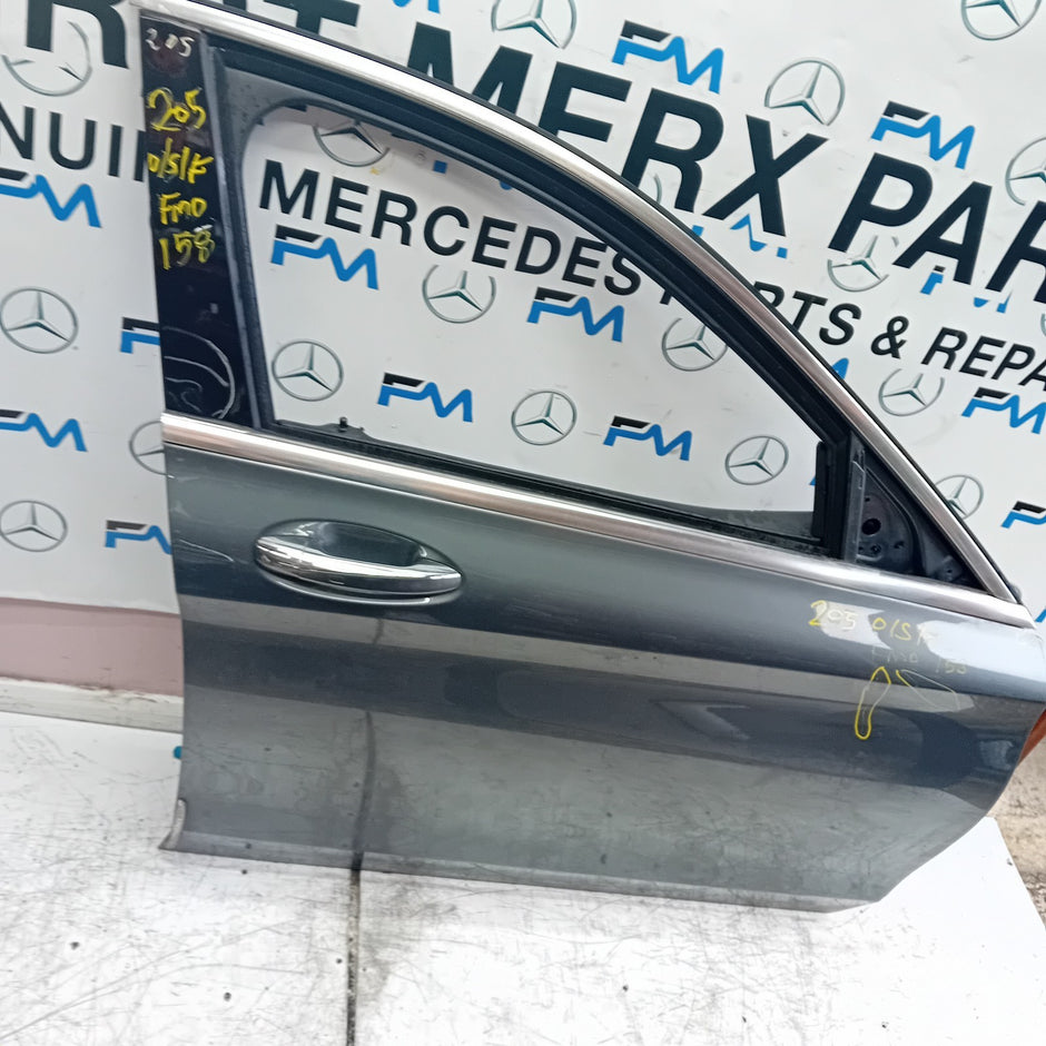 MERCEDES C-CLASS W205 DRIVER FRONT DOOR O/S/F GREY 2014 ONWARDS COMPLETE FMD158