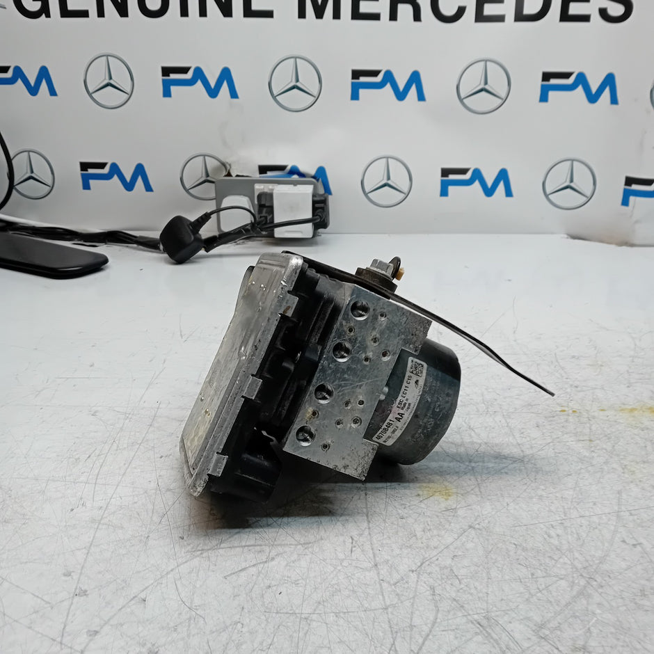 MITSUBISHI OUTLANDER MK3 ABS PUMP 2013 4670B481 FM001465
