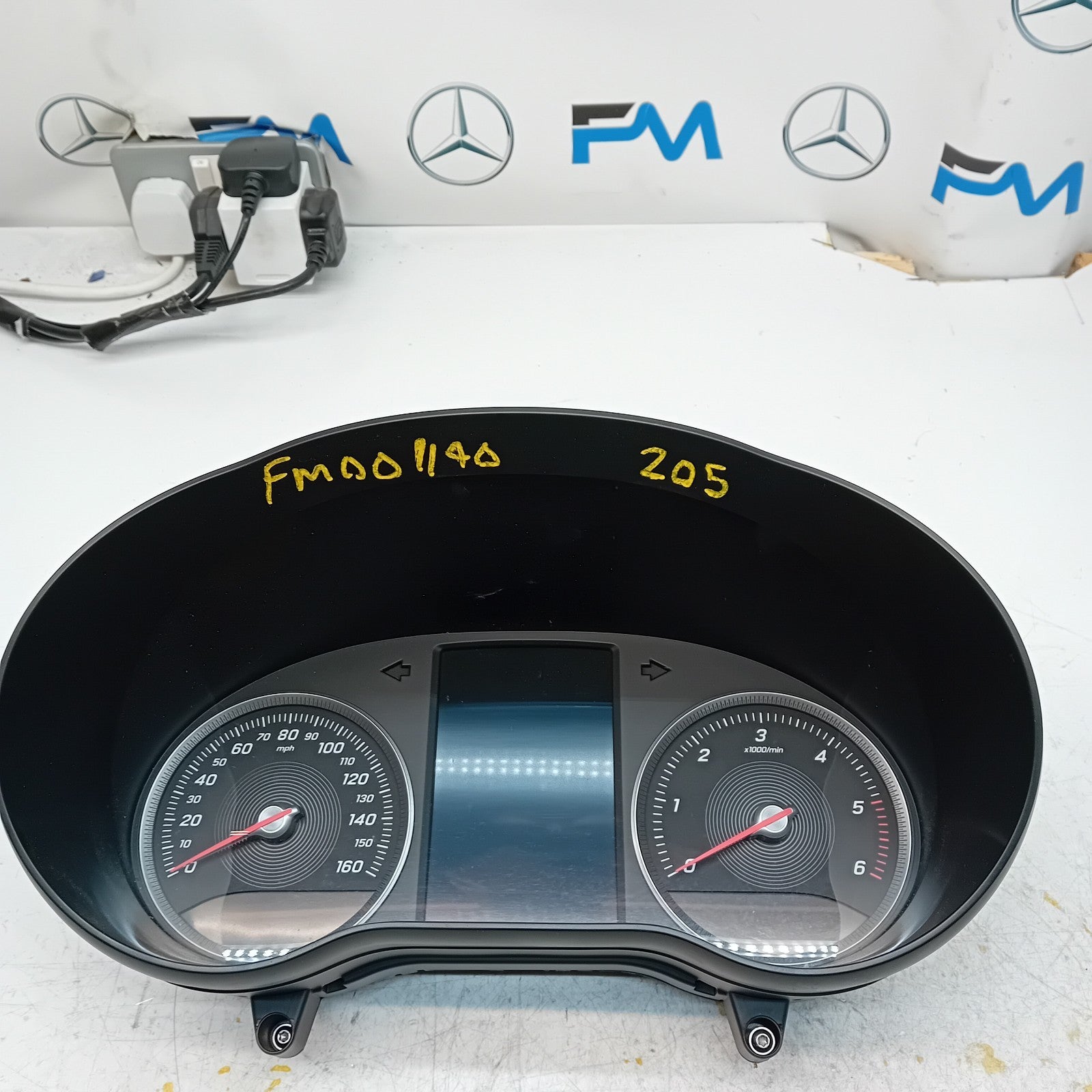 MERCEDES C-CLASS SPEEDOMETER INSTRUMENT CLUSTER W205 A2059002127 2016 FM001140