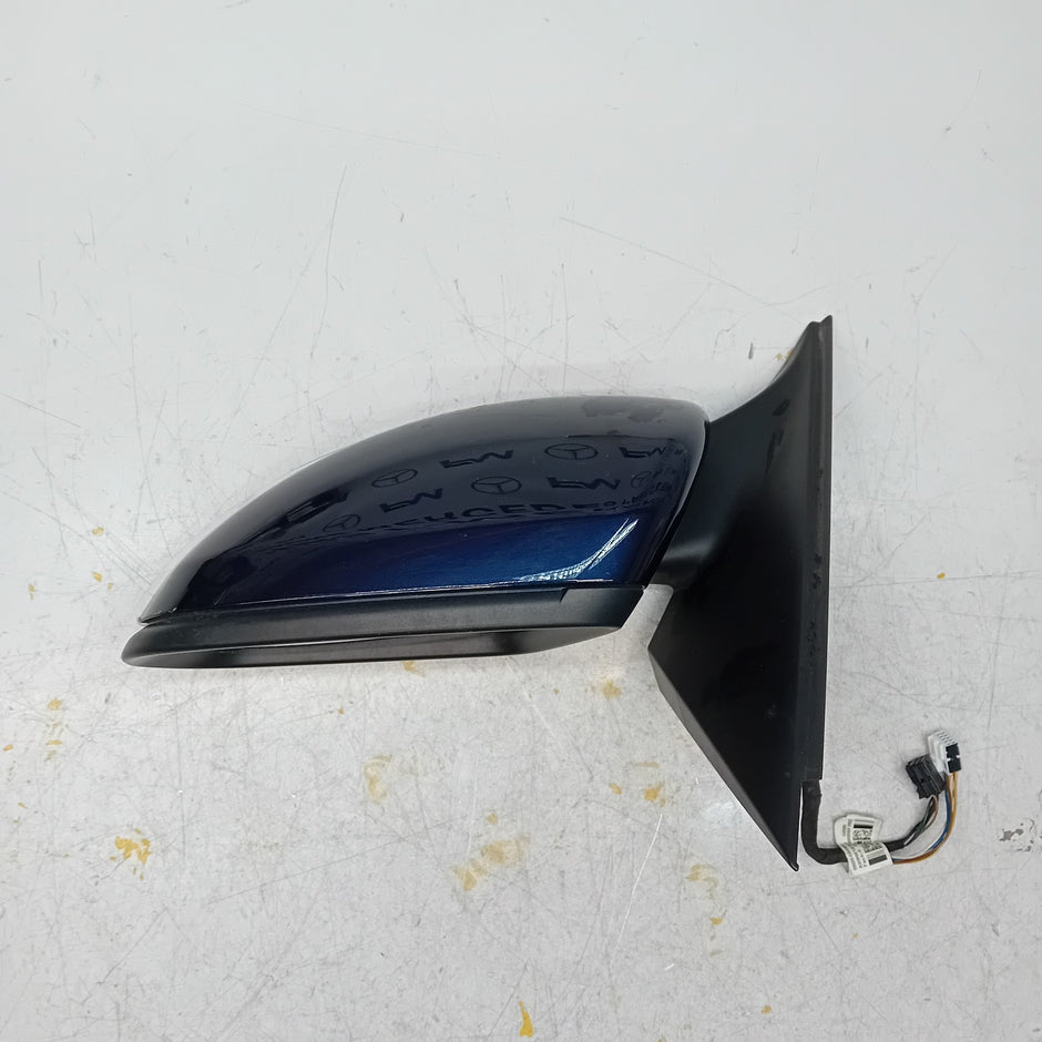 MERCEDES C-CLASS  W205 PASSENGER SIDE WING MIRROR A2058104702 BLUE FMM36