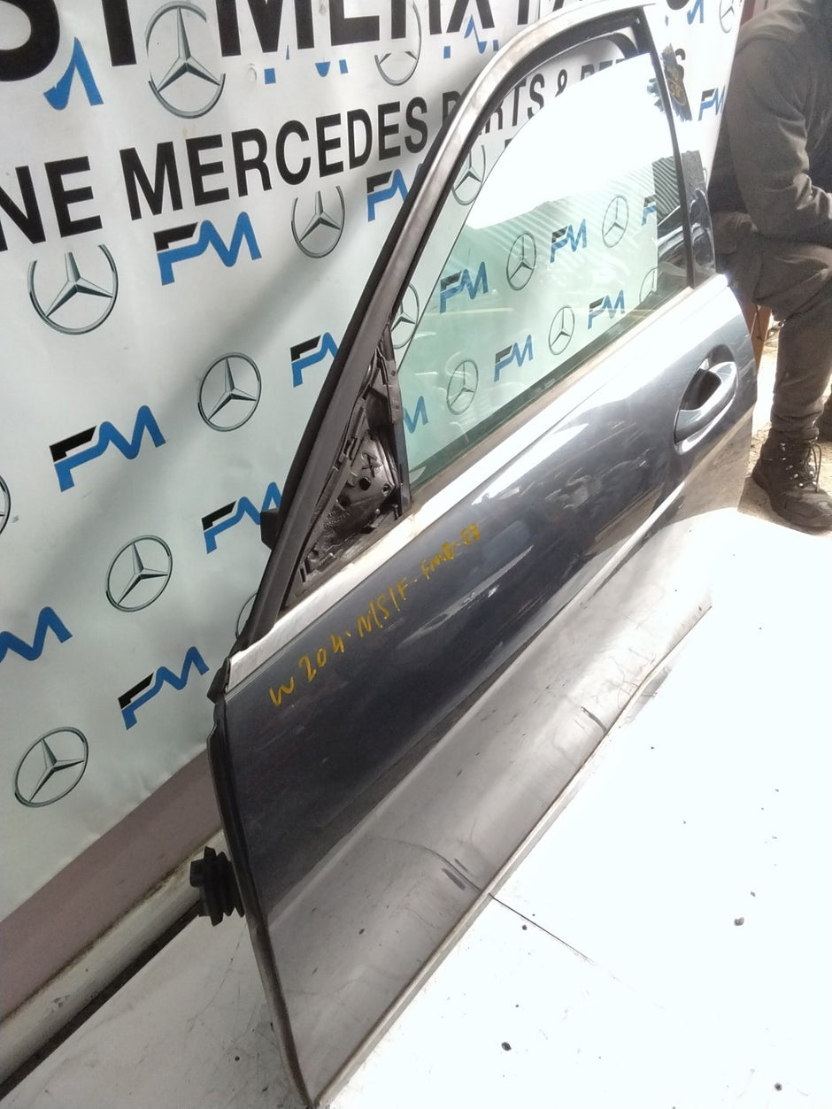MERCEDES C-CLASS W204 PASSENGER SIDE FRONT DOOR N/S/F COMPLETE GREY FMD58