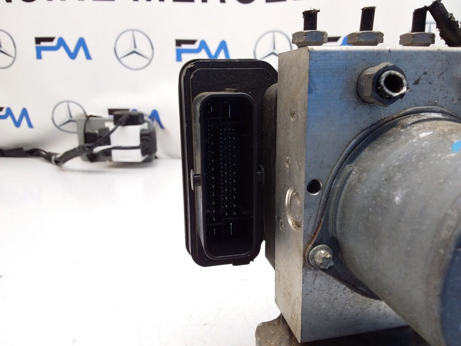 MERCEDES E-CLASS W212 ABS PUMP MODULE CONTROL UNIT A2124310000 FM00419