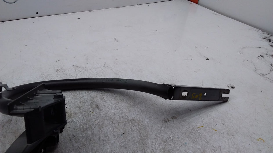 MERCEDES BENZ C-CLASS W205 TAILGATE TRUNK HINGE REAR RIGHT A2057500428 FMR441