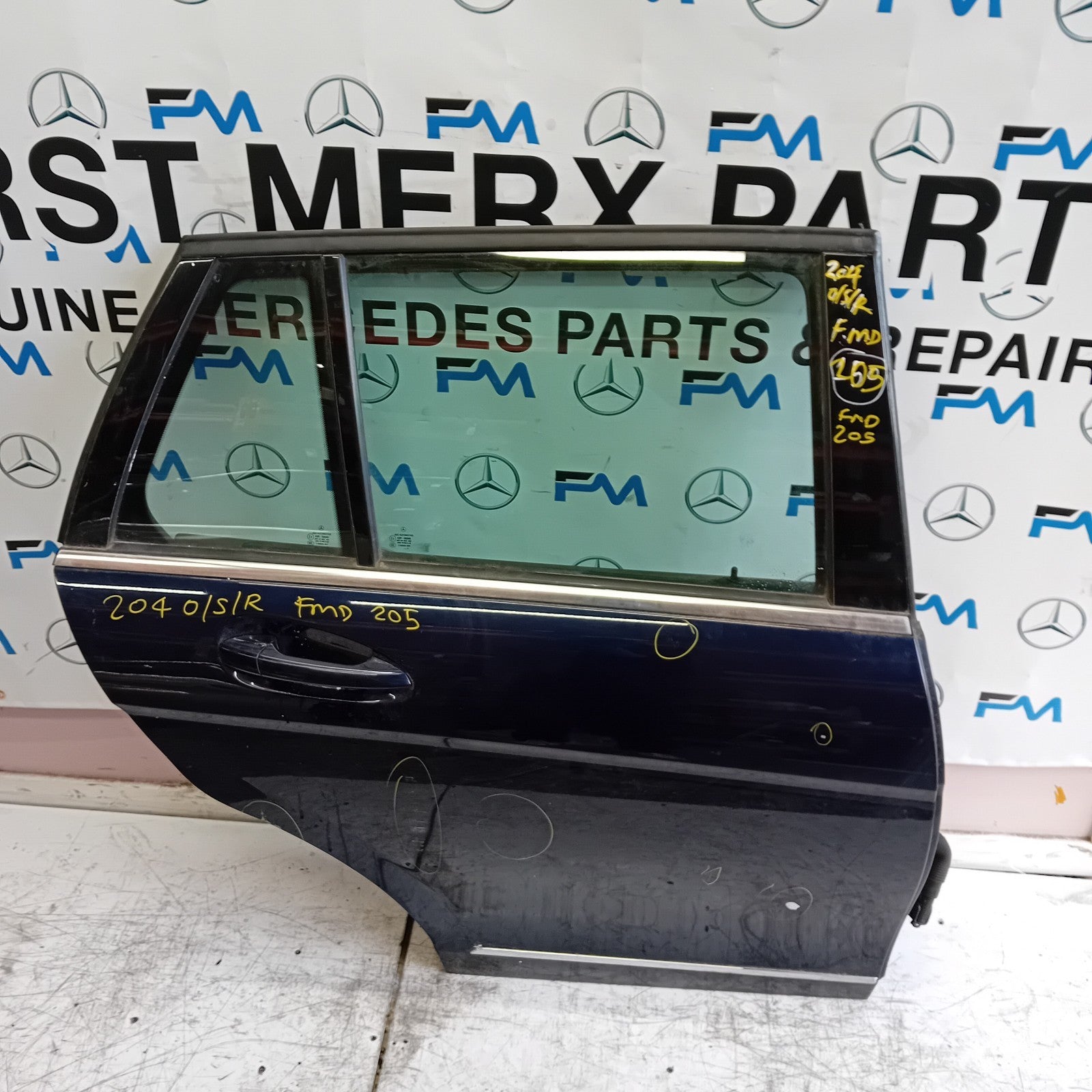 MERCEDES BENZ C-CLASS S204 ESTATE DRIVER REAR DOOR OSR BLUE 2008- 2014 FMD205