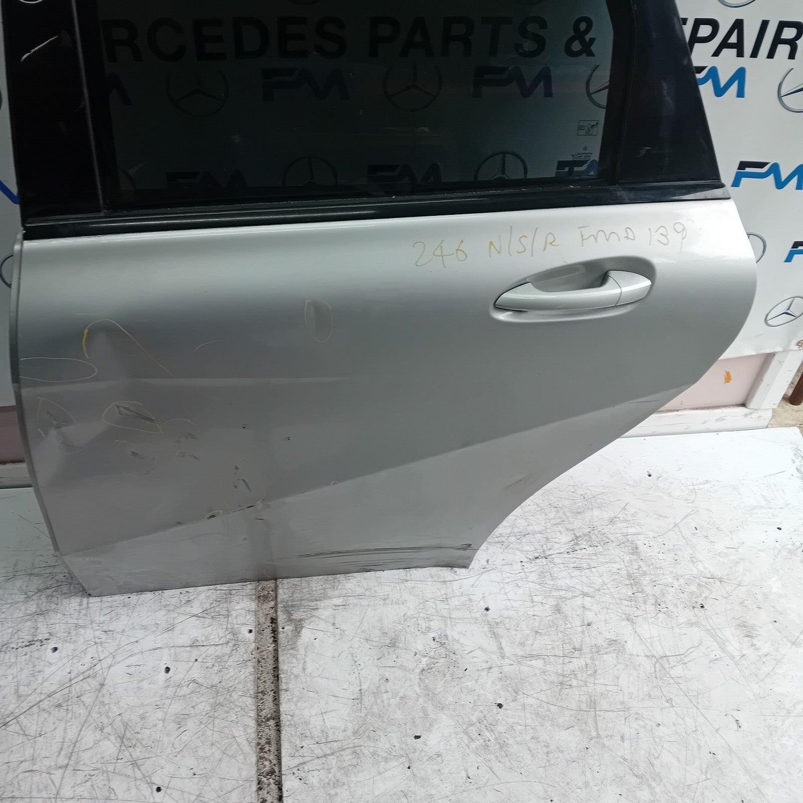 MERCEDES BENZ B-CLASS W246 PASSENGER SIDE REAR DOOR N/S/R SILVER COMPLETE FMD139