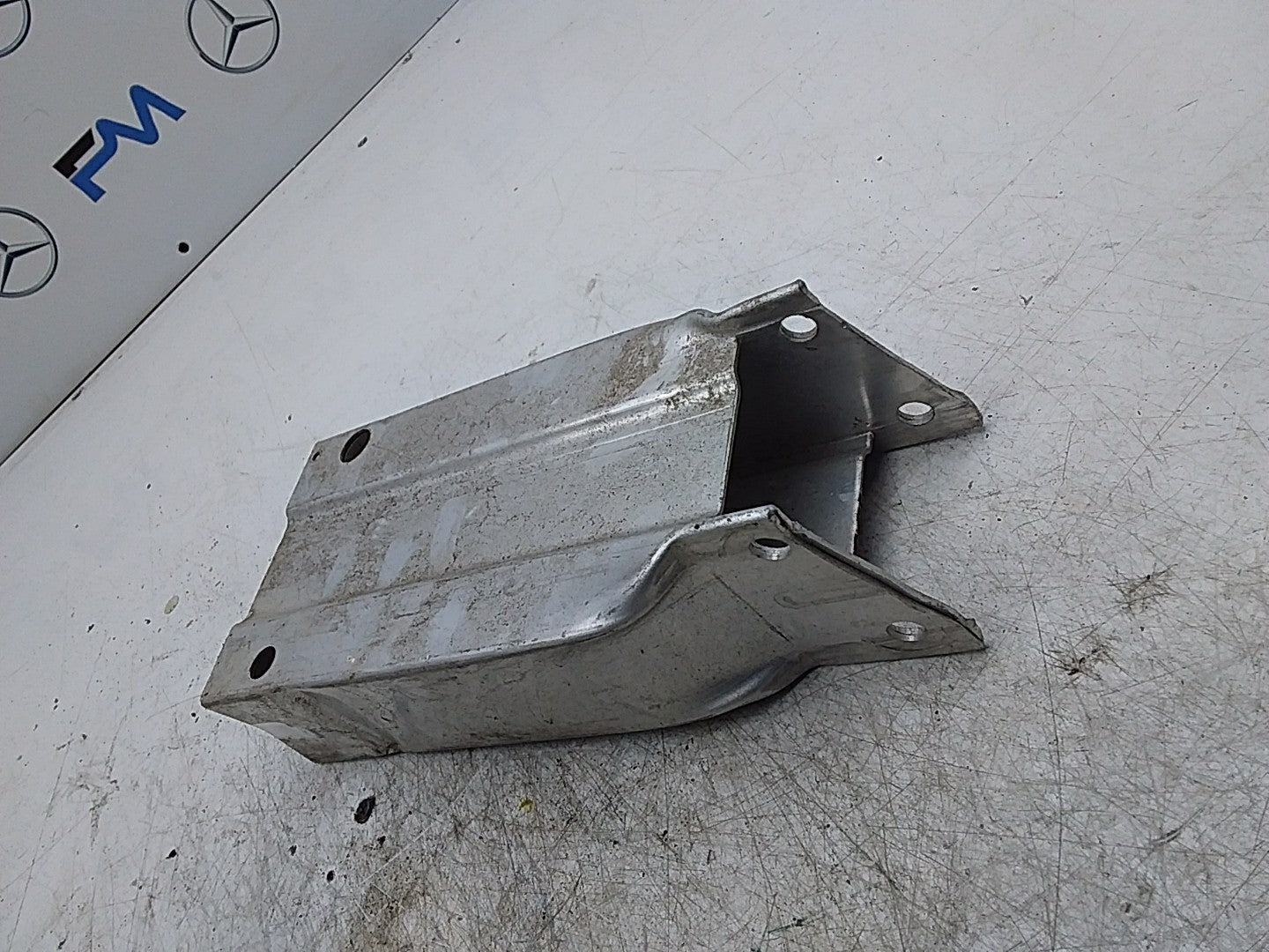 MERCEDES C-CLASS W204 ABSORBER BAR REINFORCEMENT LEFT SIDE A2046201195 FMR270