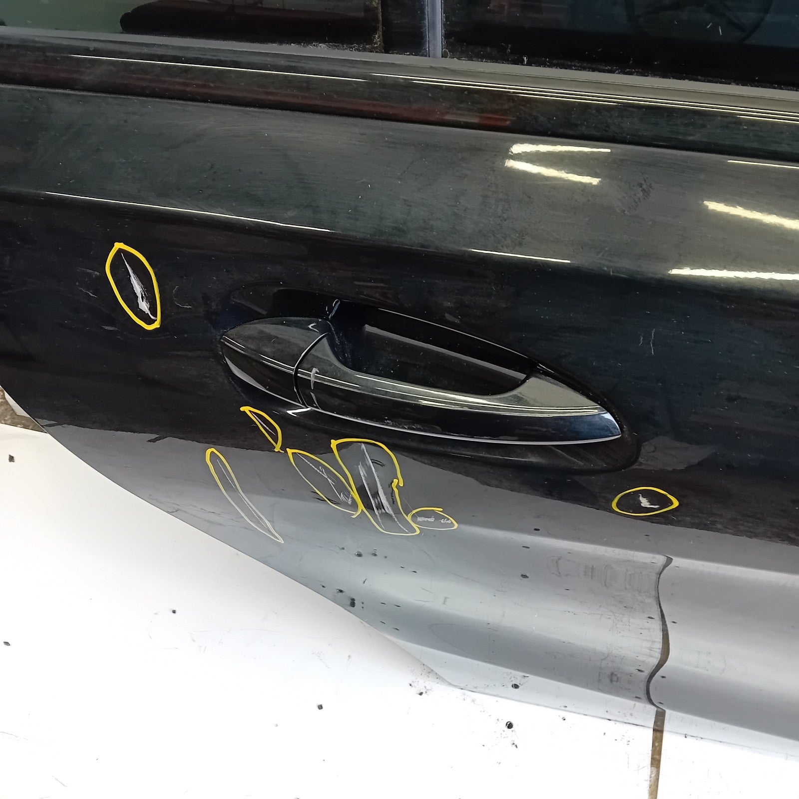 MERCEDES BENZ CLA-CLASS W117 DRIVER SIDE REAR DOOR ( OFF SIDE REAR ) FM011