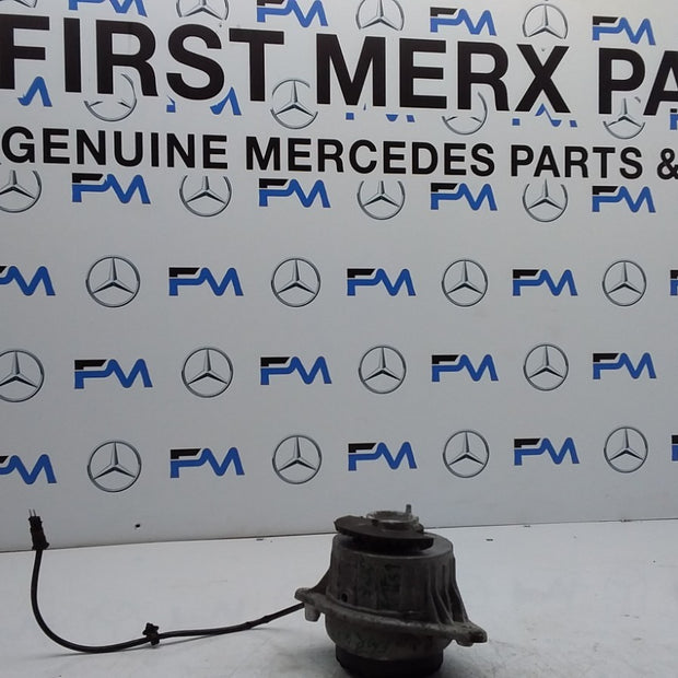 MERCEDES BENZ S-CLS W222 RIGHT ENGINE MOUNT A2222407617 FMR459