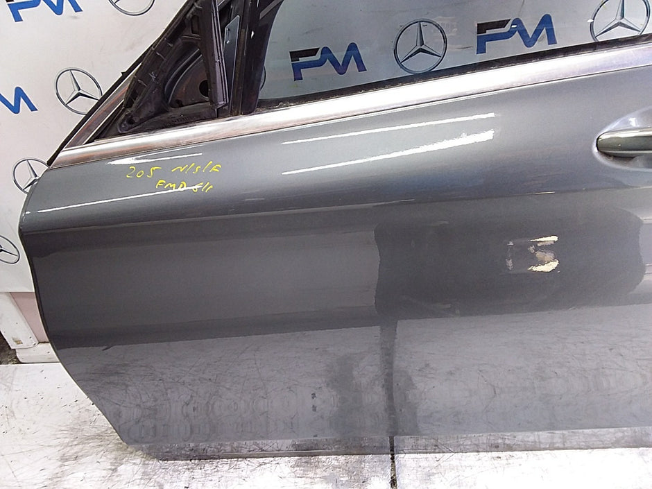 MERCEDES C-CLS W205  SLN PASSENGER FRONT DOOR NSF GREY 2014 ONWARDS  FMD611