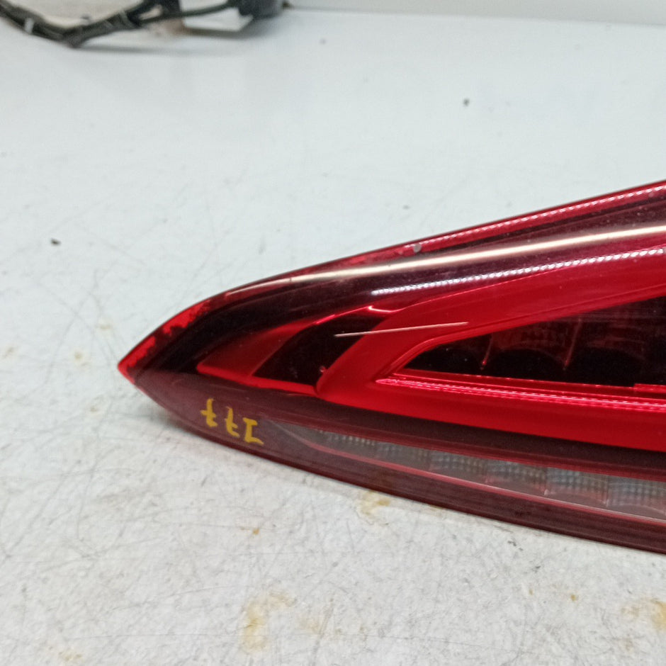 MERCEDES A-CLASS W177 DRIVER RIGHT OS REAR INNER TAIL LIGHT A1779062000 FMT241