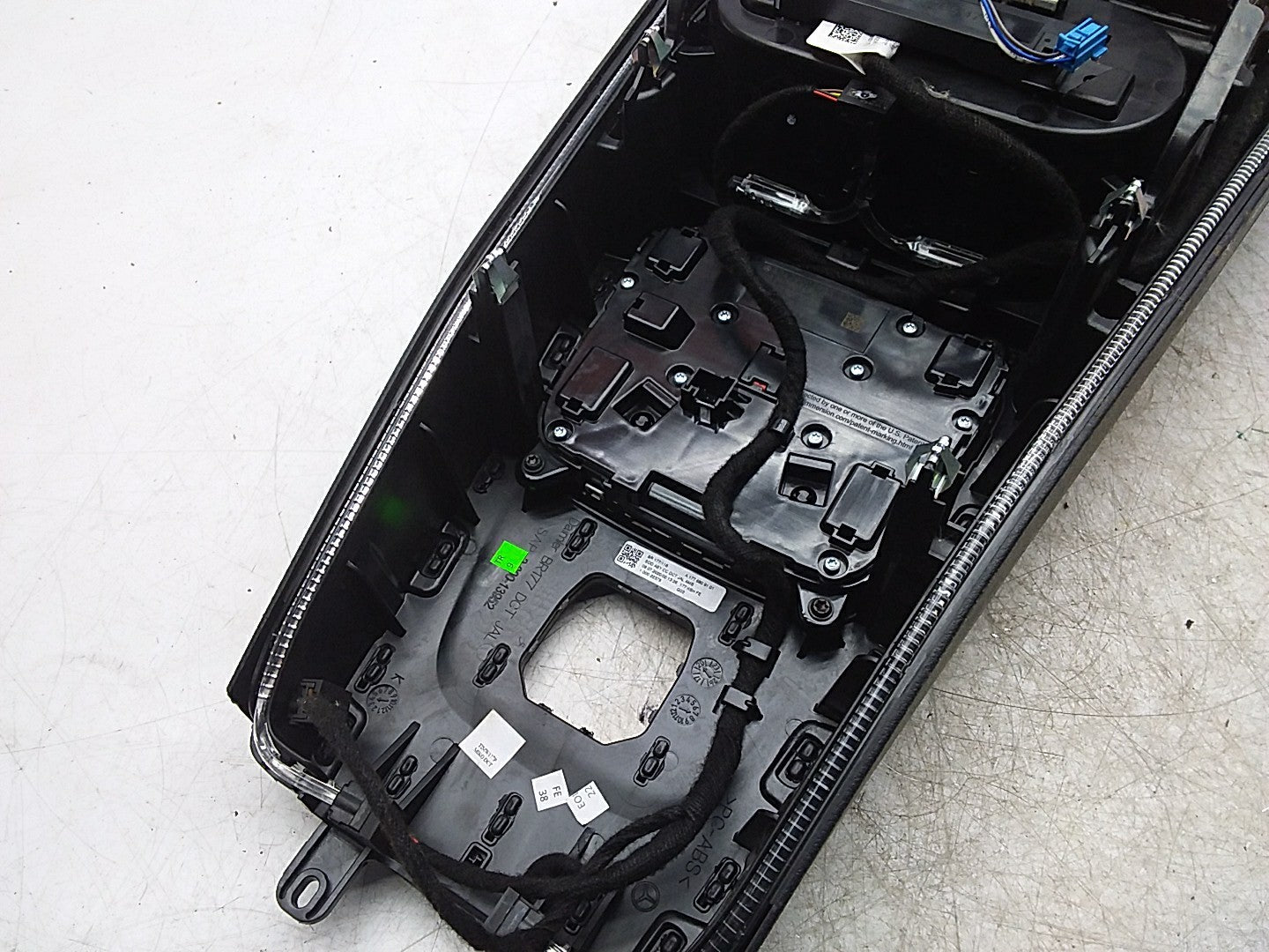 MERCEDES BENZ  A-CLASS W177  CENTRE CONSOLE A1776809101 FMR216