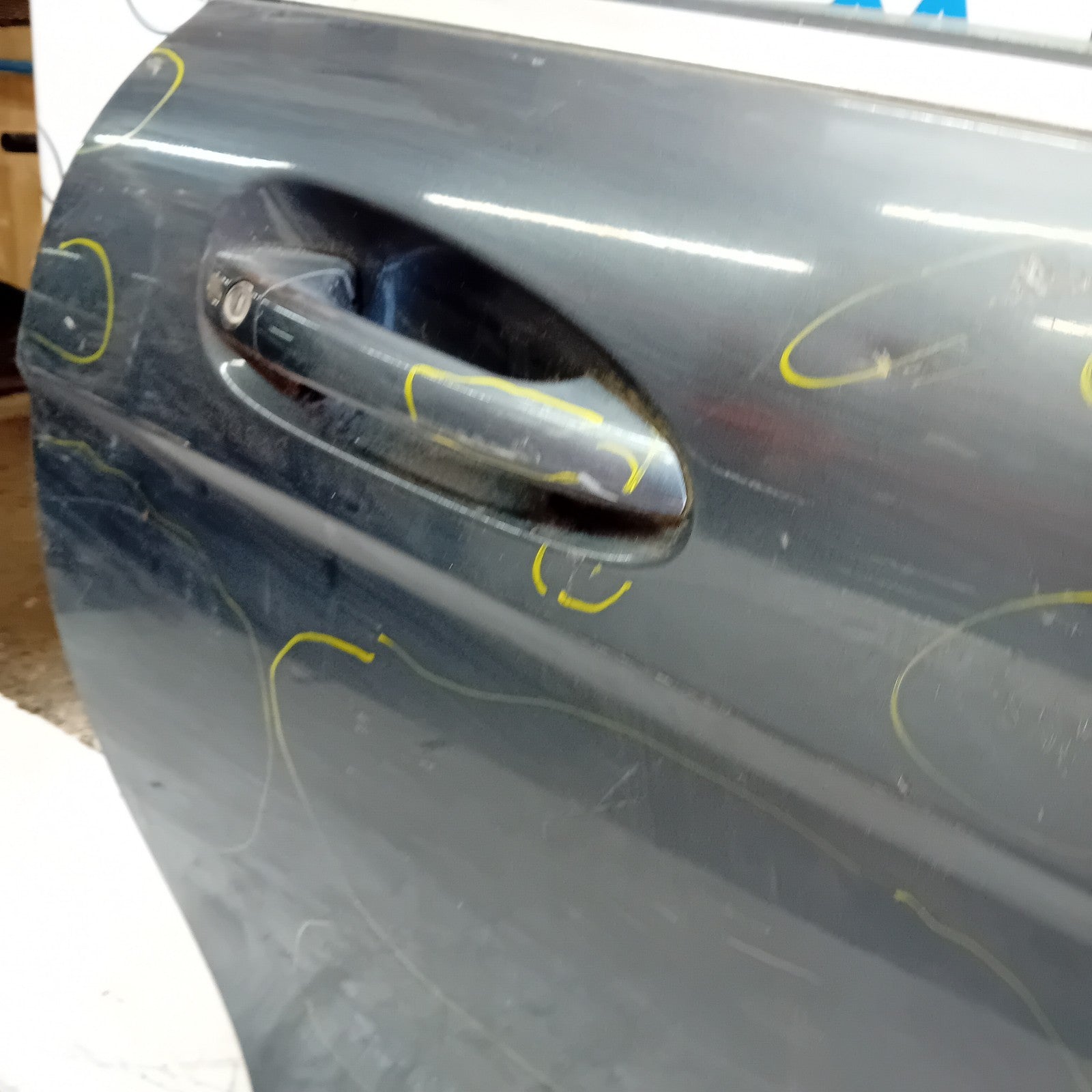 MERCEDES BENZ C-CLASS W212 DRIVER FRONT DOOR OSF 2012 GREY FMD524