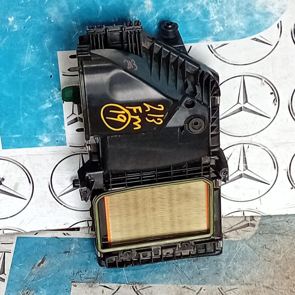 MERCEDES E CLASS W213 2017 2.0 DIESEL AIR FILTER BOX HOUSING A6540900001