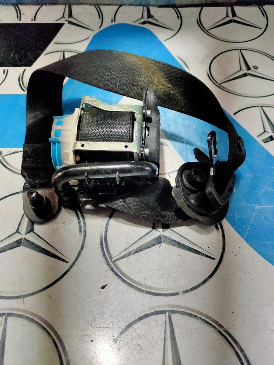 MERCEDES A CLASS SEAT BELT FRONT LEFT SIDE A1768600185 W176 2012 - 2018