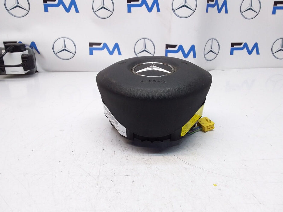 MERCEDES C-CLASS W205 STEERING WHEEL AIRBAG 308998798162-AD FM00484