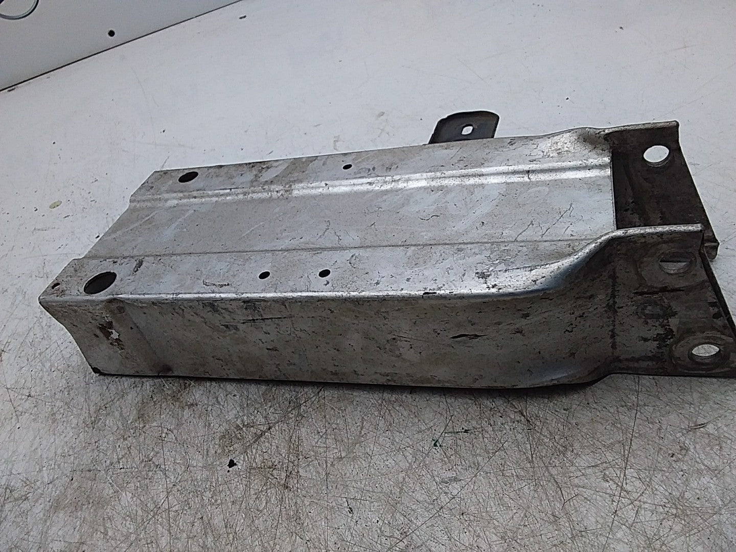 MERCEDES E-CLASS W207 ABSORBER BAR REINFORCEMENT RIGHT SIDE A2076200095 FMR268