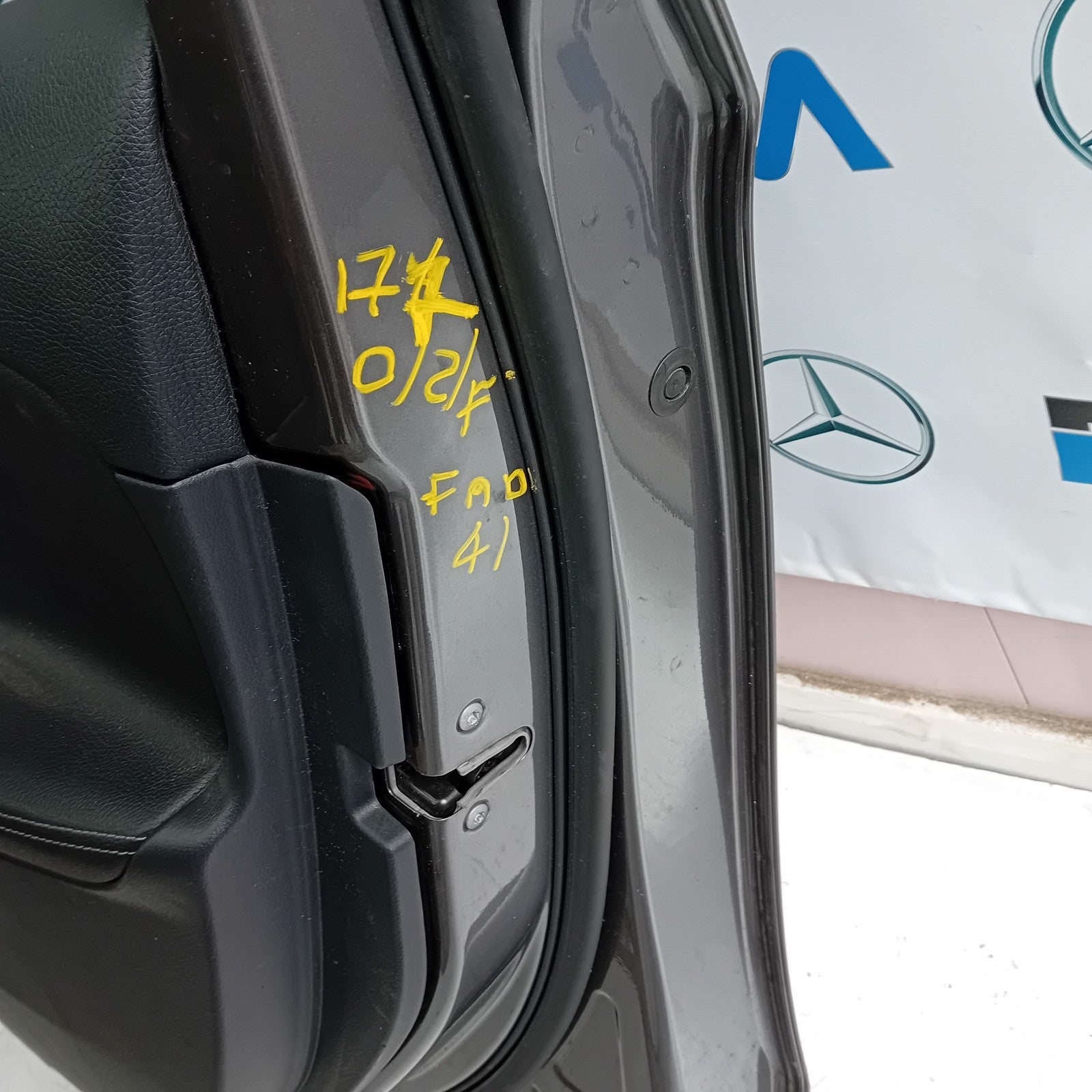 MERCEDES BENZ A-CLASS W177 DRIVER SIDE FRONT DOOR O/S/F COMPLETE GREY FMD41