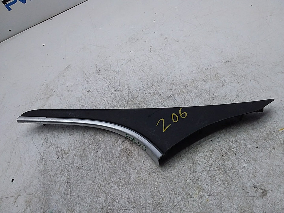 MERCEDES C-CLS W206 COVER TRIM DECOR CONSOLE A2366807702 FMR303