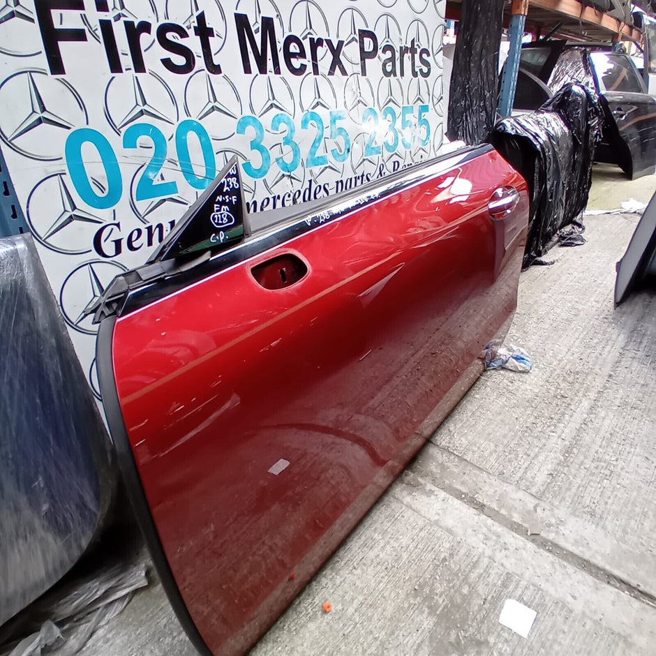 MERCEDES BENZ E-CLASS  W238 COUPE  PASSENGER SIDE  DOOR ( NEAR SIDE  )
