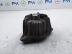 MERCEDES BENZ  E-CLASS W212  ENGINE MOUNT LEFT NS A2122404117 FMR320