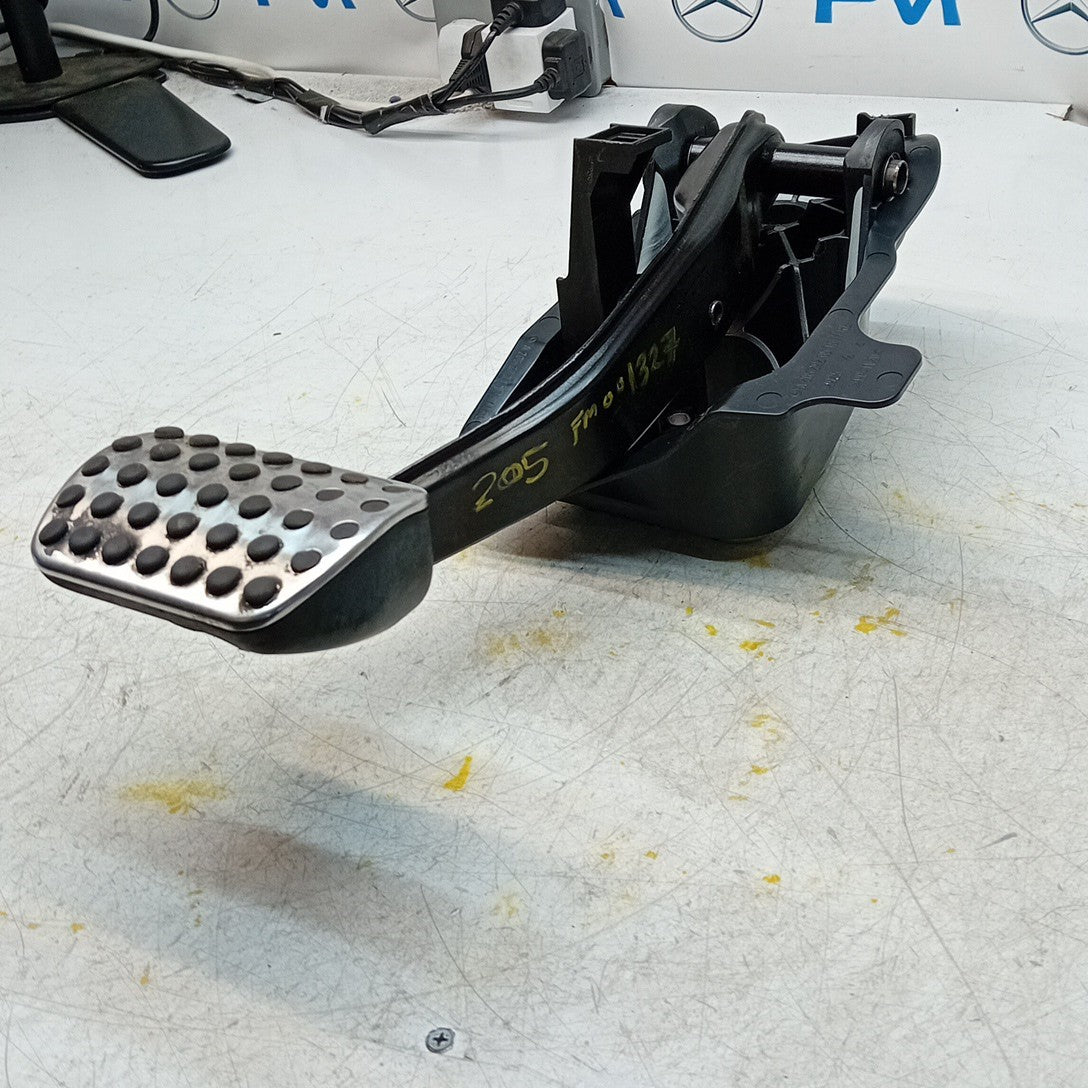 MERCEDES BENZ C-CLASS W205 BRAKE PEDAL A2052920308 2014 ON FM001327