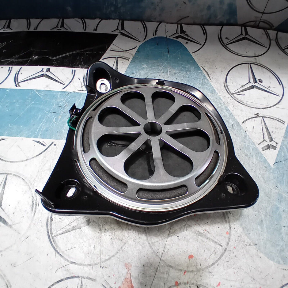 MERCEDES EQC 400 AMG 2020-2024 LEFT SIDE FRONT SUBWOOFER SPEAKER A2058201600