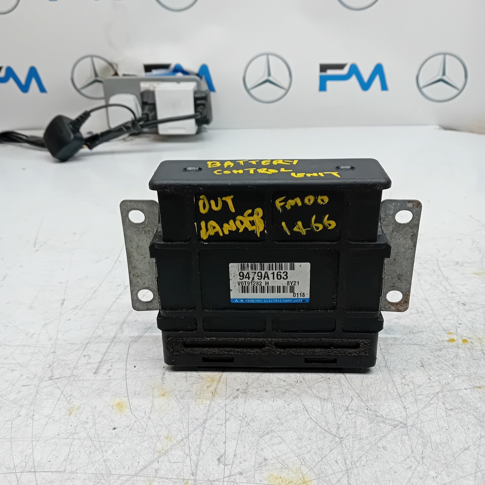MITSUBISHI OUTLANDER 9479A163 BATTERY CONTROL MODULE MK3 FM001466