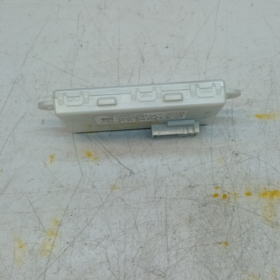 MERCEDES BENZ E-CLASS KEYLESS GO CONTROL UNIT W213 A2139001610 FM001351