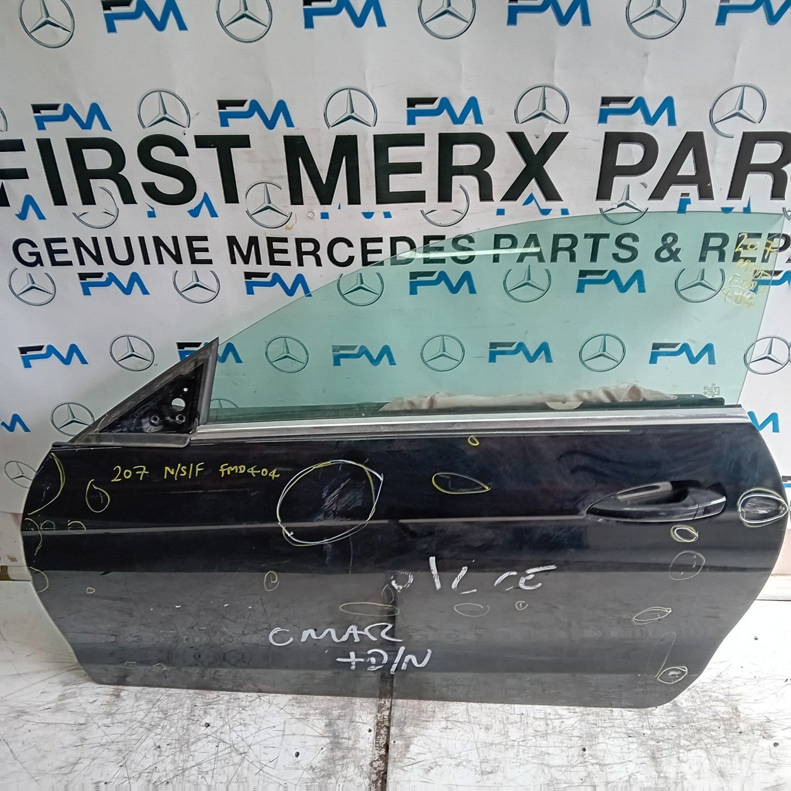 MERCEDES E-CLASS C207 CP PASSENGER FRONT DOOR NSF 2009-16 BLACK COMPLETE FMD404