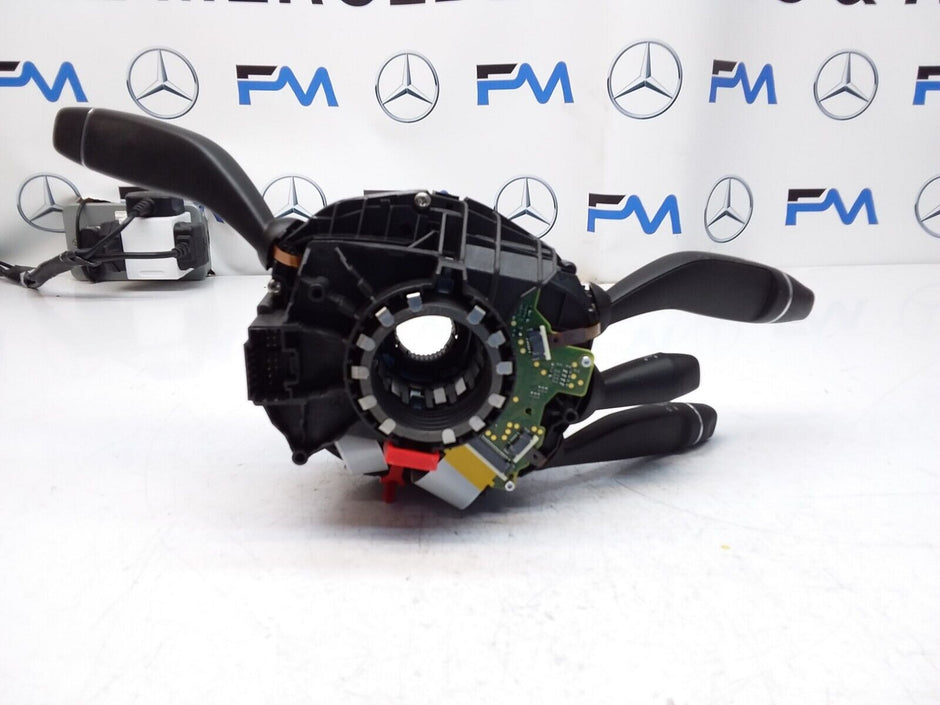 Mercedes E-CLASS W213 INDICATOR/WIPER GEAR SELECT + SQUIB  2017 FM00564
