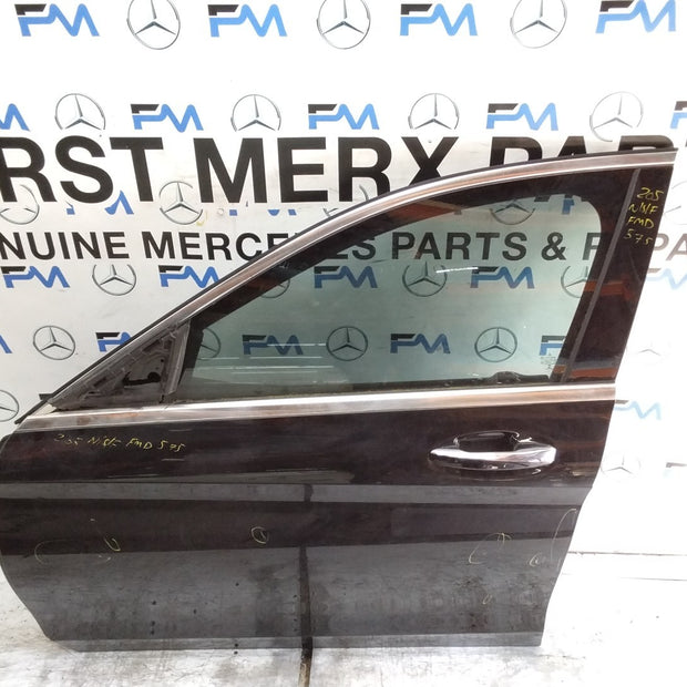 MERCEDES C-CLS W205 SLN PASSENGER FRONTDOOR NSF BLACK 2014-2021 COMPLETE FMD575