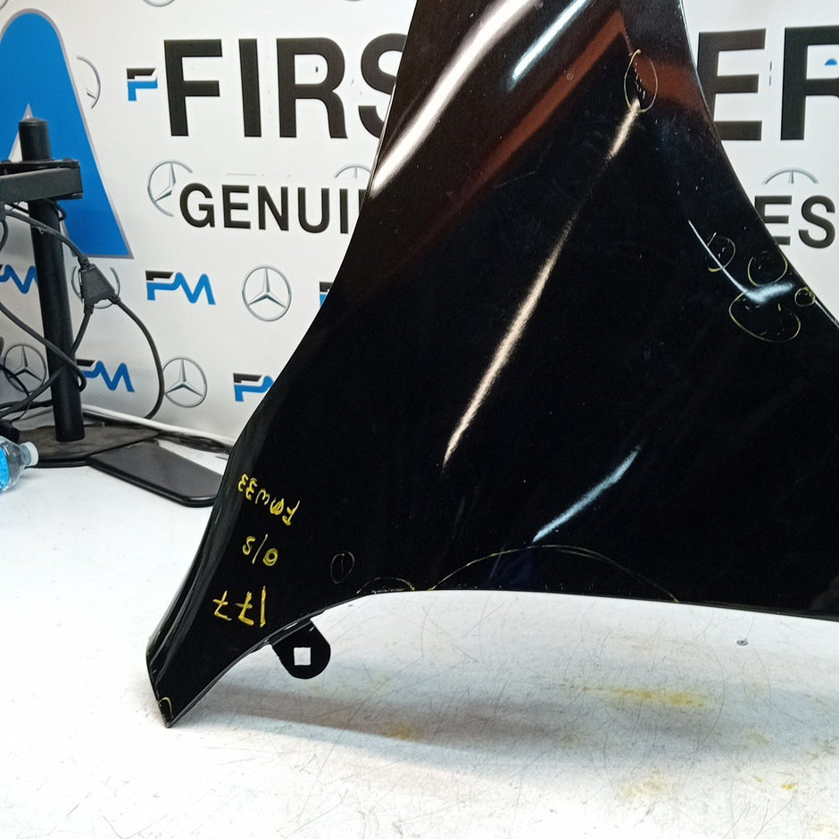 MERCEDES BENZ   A-CLASS W177 OS RIGHT DRIVER SIDE WINGS FMW33