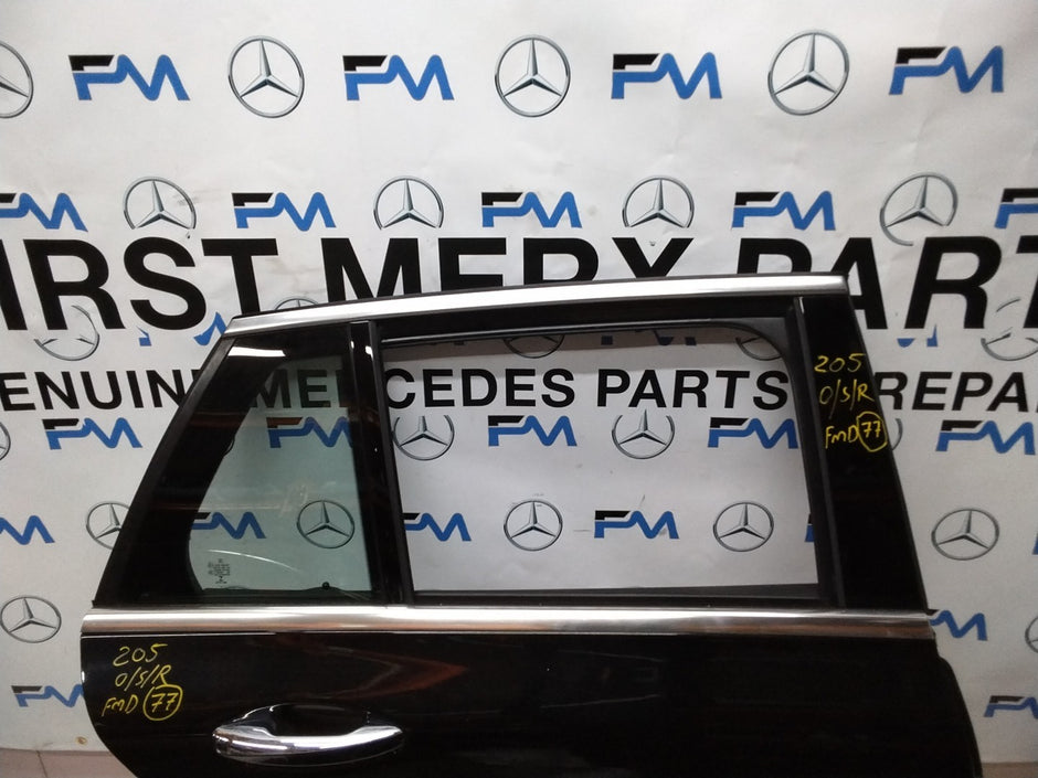 MERCEDES BENZ C-CLASS W205 DRIVER SIDE REAR DOOR O/S/R COMPLETE BLACK FMD77