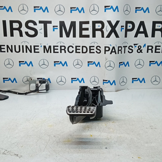 MERCEDES BENZ C-CLASS W205 BRAKE PEDAL A2052920308 2014 ON FM001327