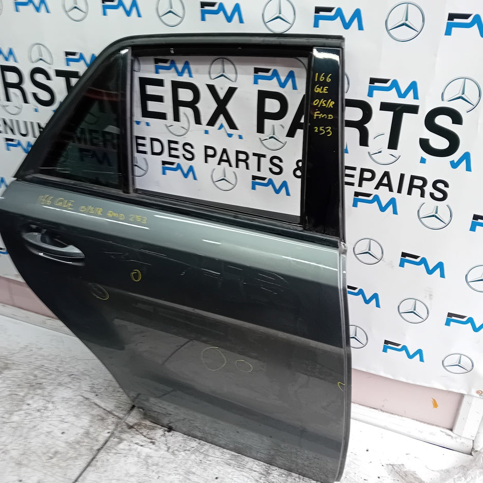 MERCEDES GLE W166 DRIVER REAR DOOR OSR GREY 2015-19 COMPLETE FMD253