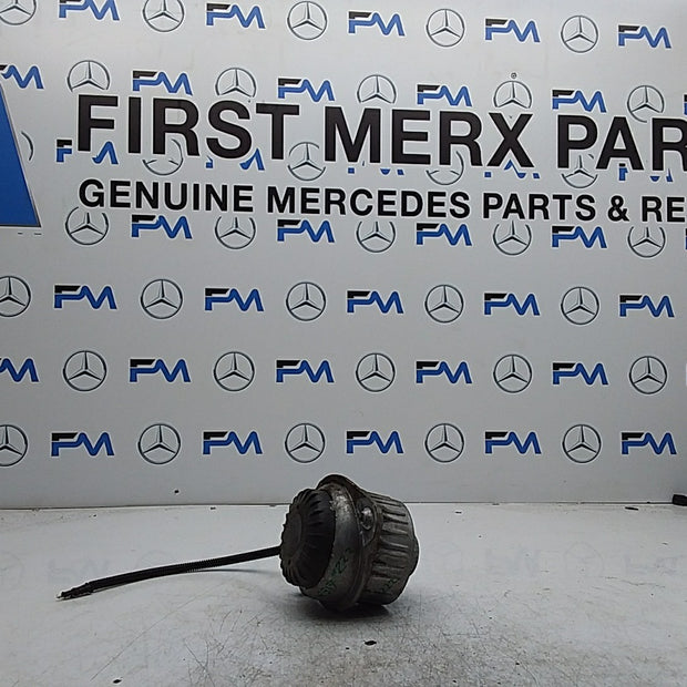 MERCEDES BENZ  S-CLASS W222  ENGINE MOUNT LEFT A2222404500 FMR317