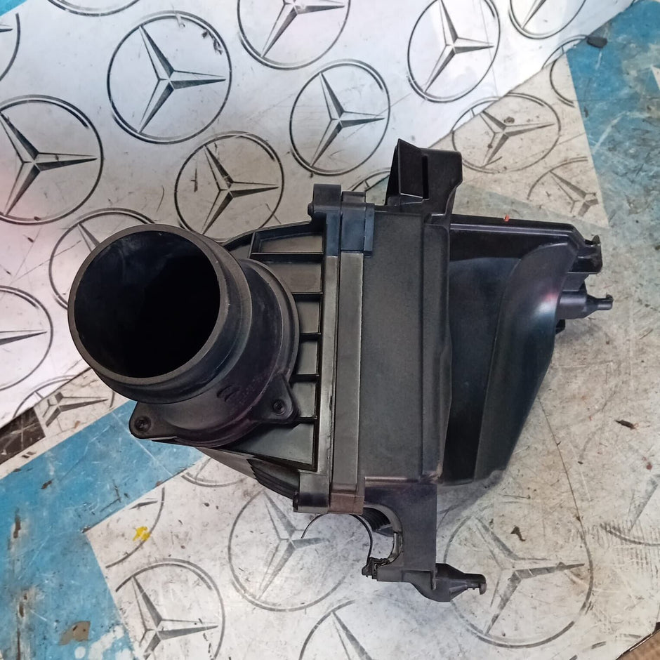 MERCEDES BENZ A-CLASS W176 CLA C117 X156 1.6 PETROL AIR FILTER BOX A2700900601