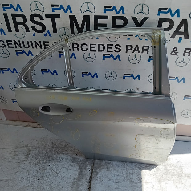 MERCEDES C-CLASS W205 SLN DRIVER REAR DOOR OSR SILVER 2014 ON FMD451
