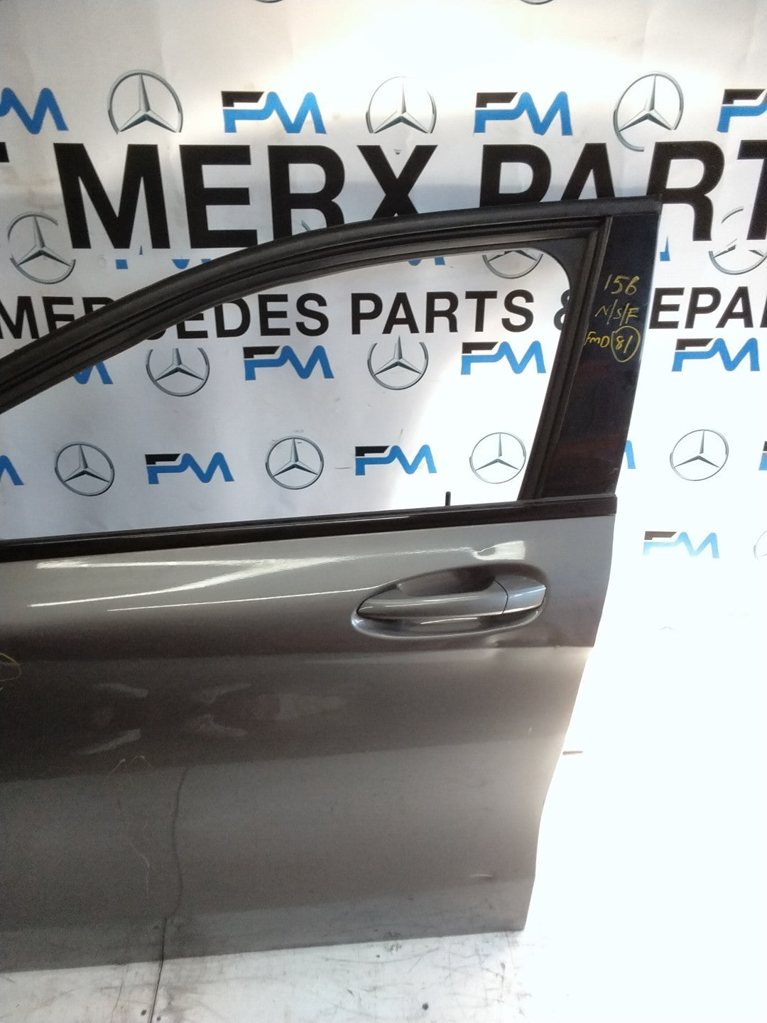 MERCEDES BENZ GLA W156 PASSENGER SIDE FRONT DOOR N/S/F GREY & BLUE FMD81