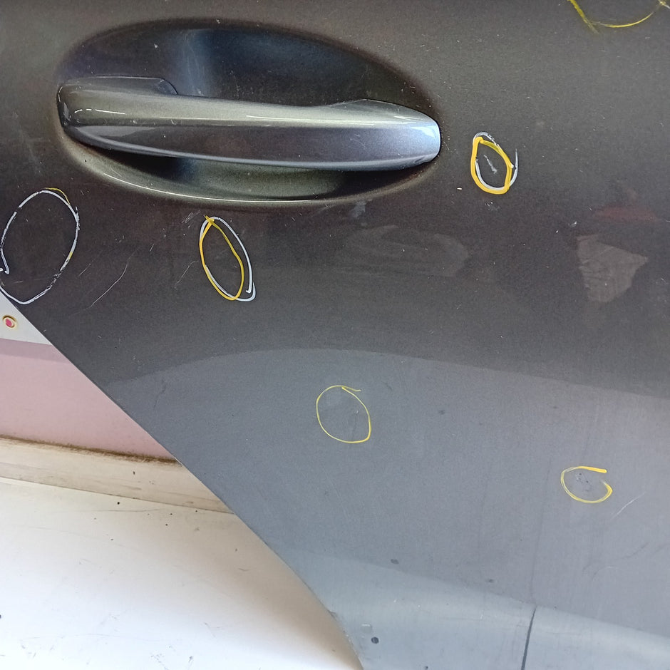 MERCEDES BENZ A-CLASS W177 DRIVER SIDE REAR DOOR ( OFF SIDE REAR ) FM09