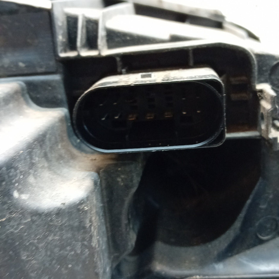 MERCEDES C-CLASS W205 HEADLIGHT PASSENGER NS LEFT A2059060605 INTELLIGENT FMH197
