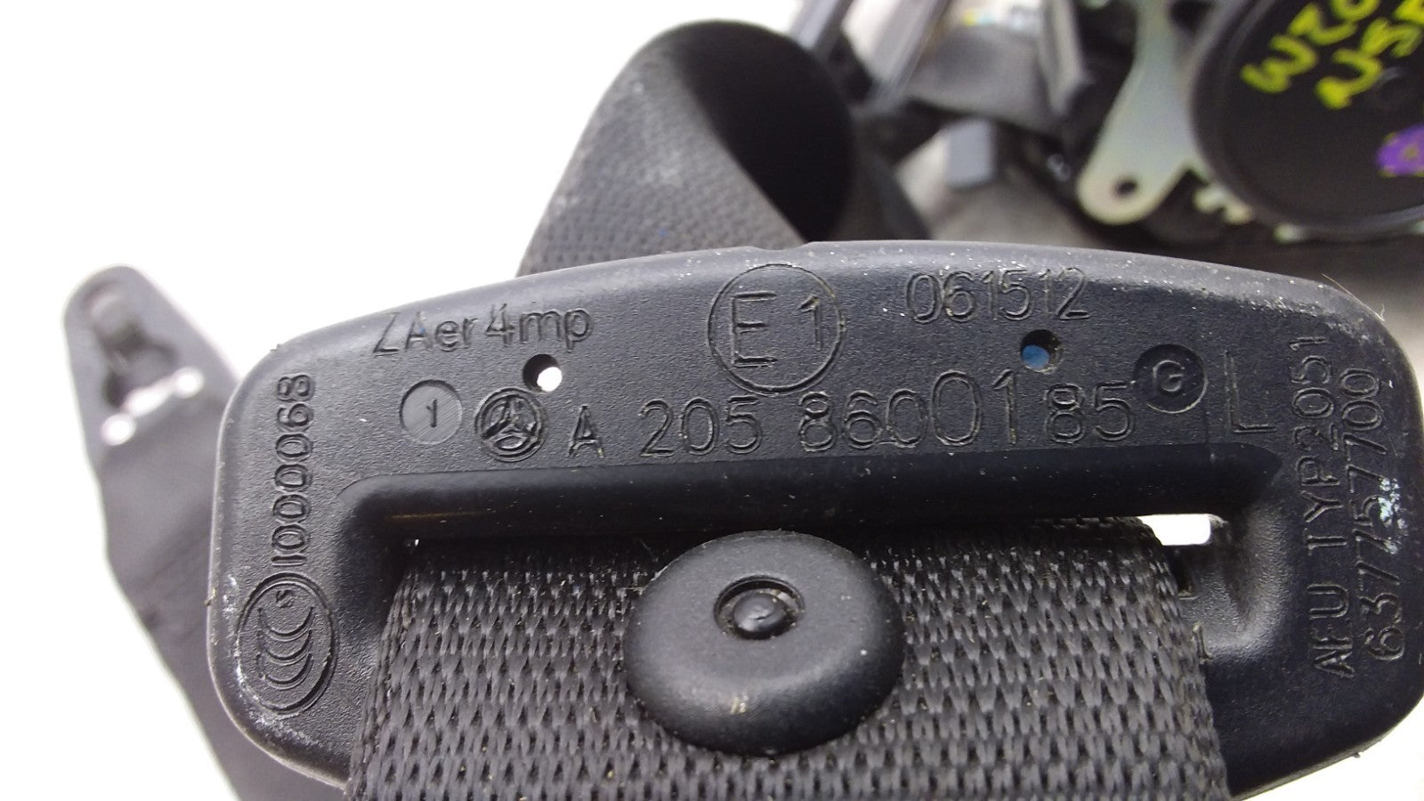  MERCEDES C-CLS W205 SEAT BELT FRONT LEFT PASSENGER SIDE NSF A2058600185 FMS515