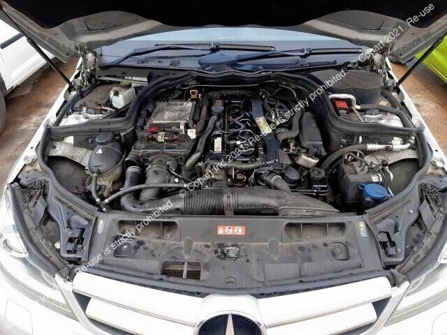 MERCEDES C-CLASS W204 - BREAKING / REAR BUMPER , BOOT AND ALLOY WHEELS