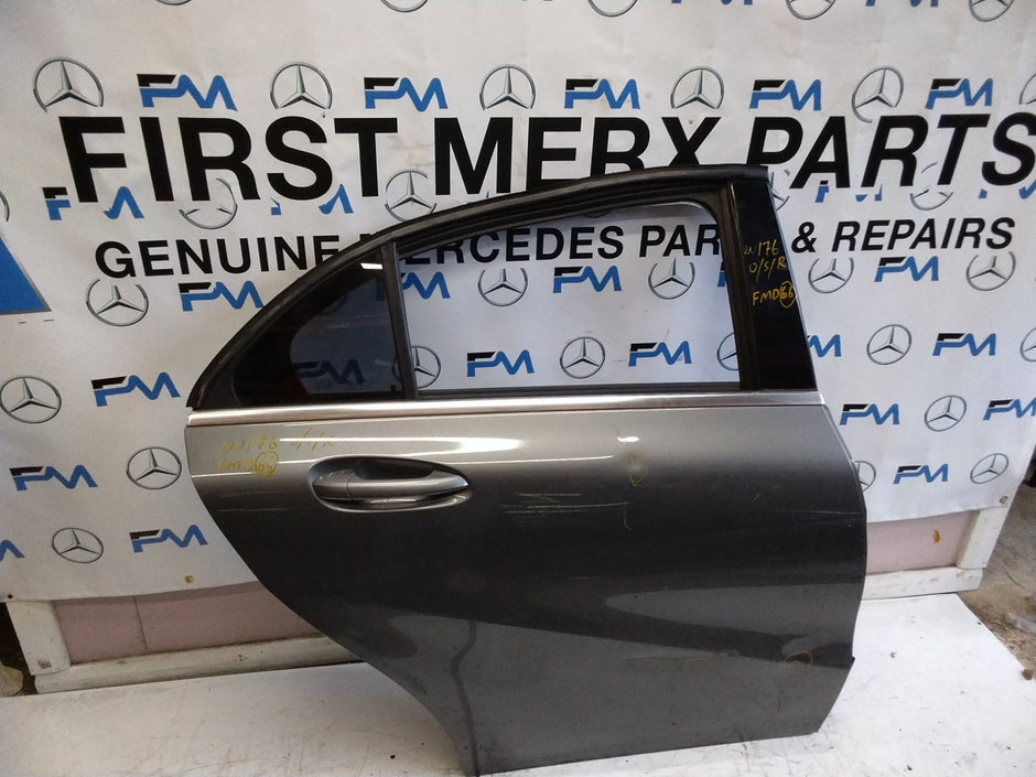 MERCEDES BENZ A-CLASS W176 DRIVER SIDE REAR DOOR O/S/R COMPLETE GREY FMD66 