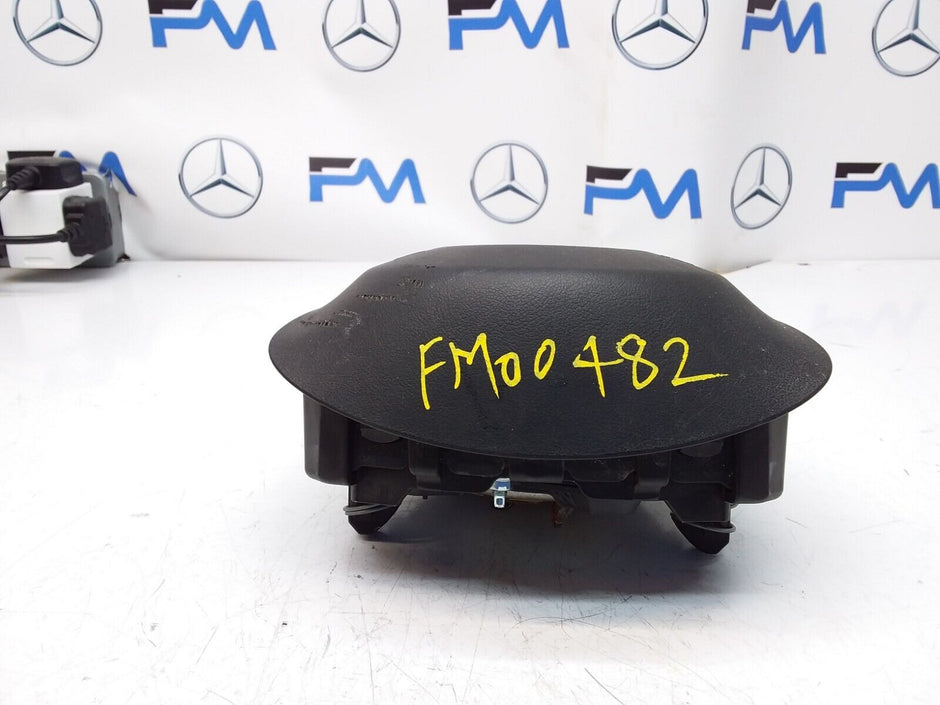 MERCEDES C-CLASS W205 STEERING WHEEL AIRBAG 308998796162-AA FM00482