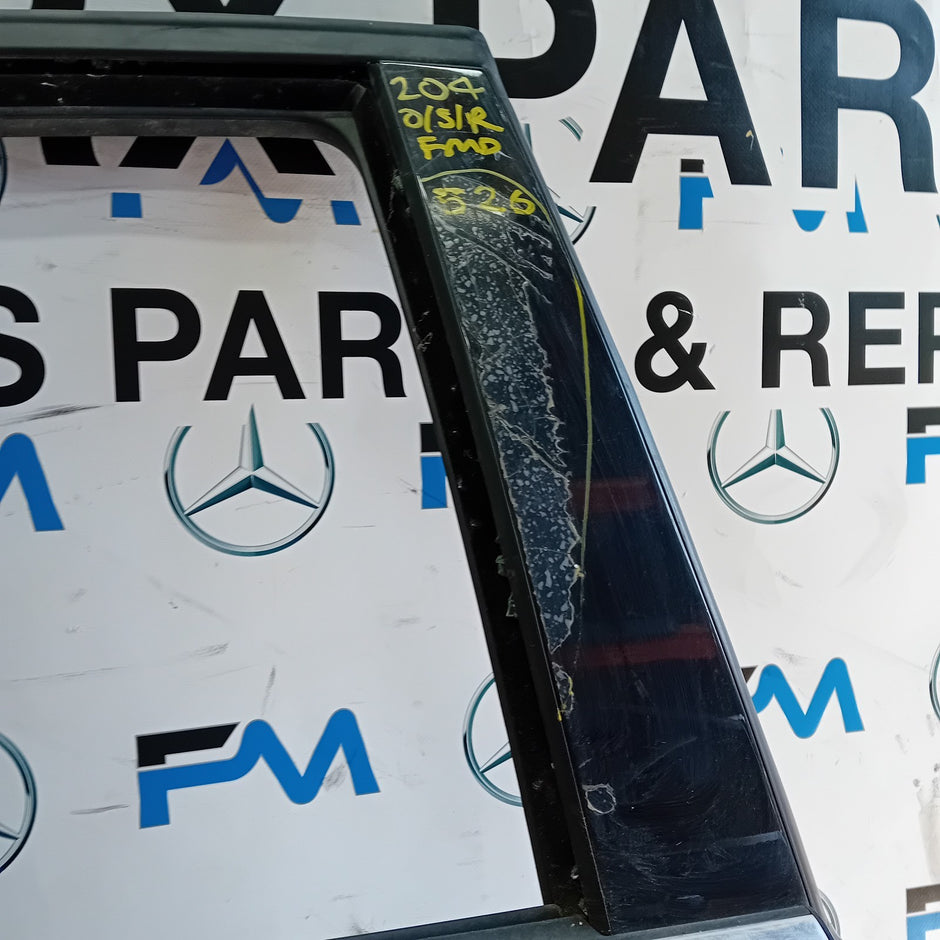 MERCEDES BENZ  BENZ C-CLASS W204 DRIVER REAR DOOR OSR 2012 GREY FMD526