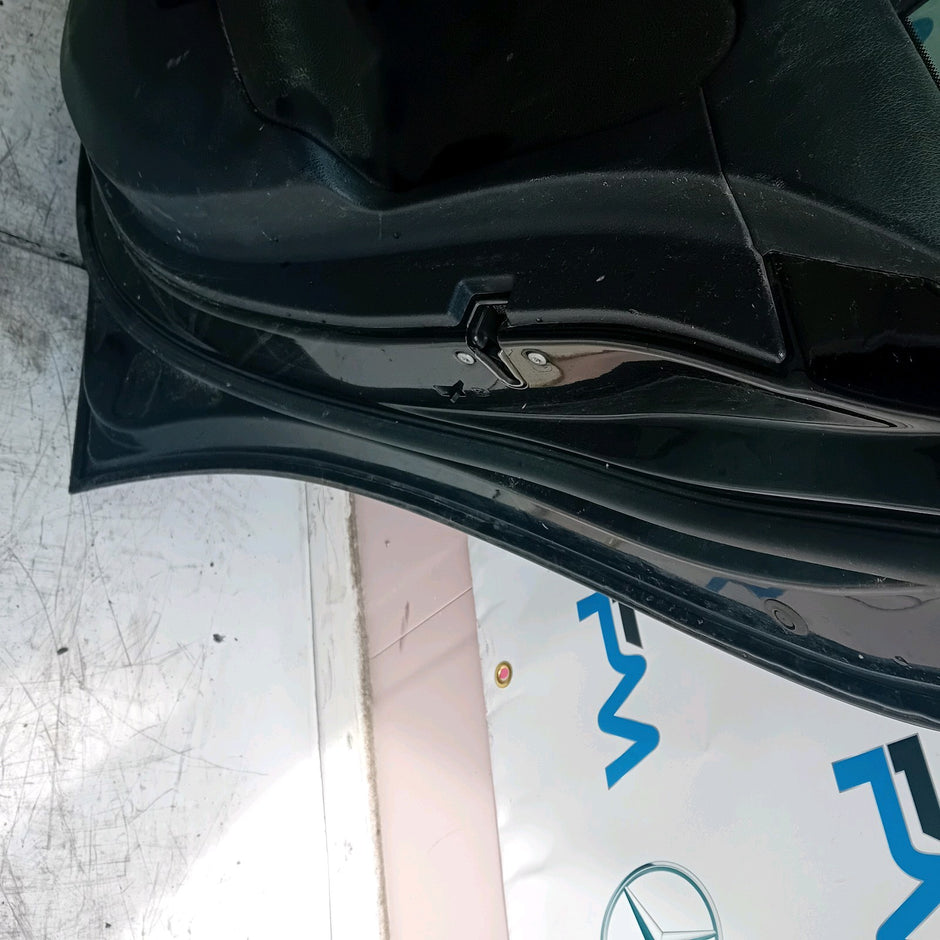 MERCEDES BENZ A-CLASS W177 DRIVER SIDE REAR DOOR O/S/R BLACK  COMPLETE FMD151