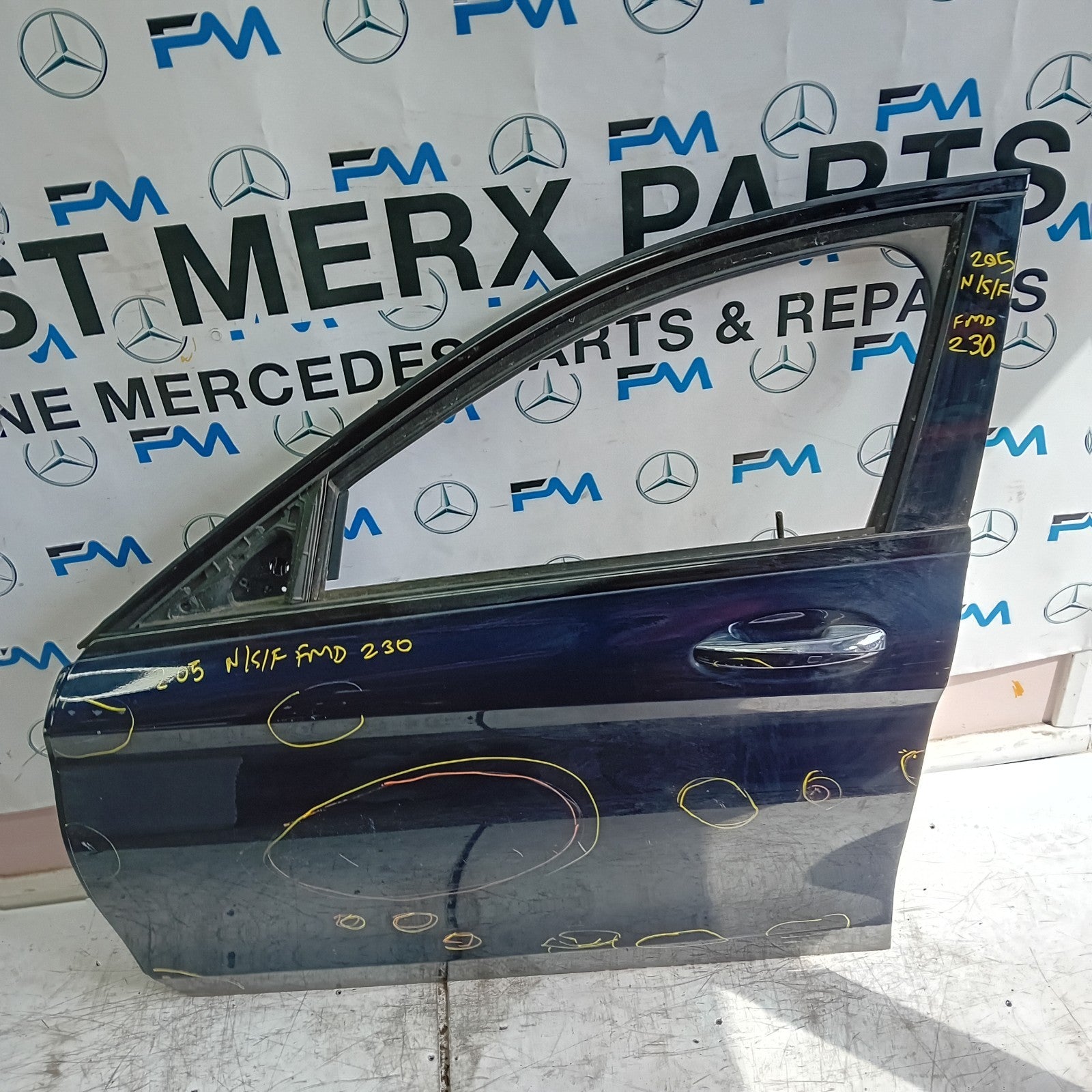 MERCEDES C-CLASS W205 PASSENGER FRONT DOOR NSF BLUE 2014 ON FMD230