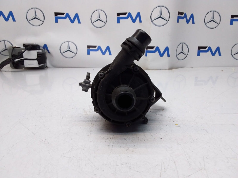 MERCEDES C-CLASS W205 ELECTRIC COOLER WATER PUMP A2055013020 FM00405