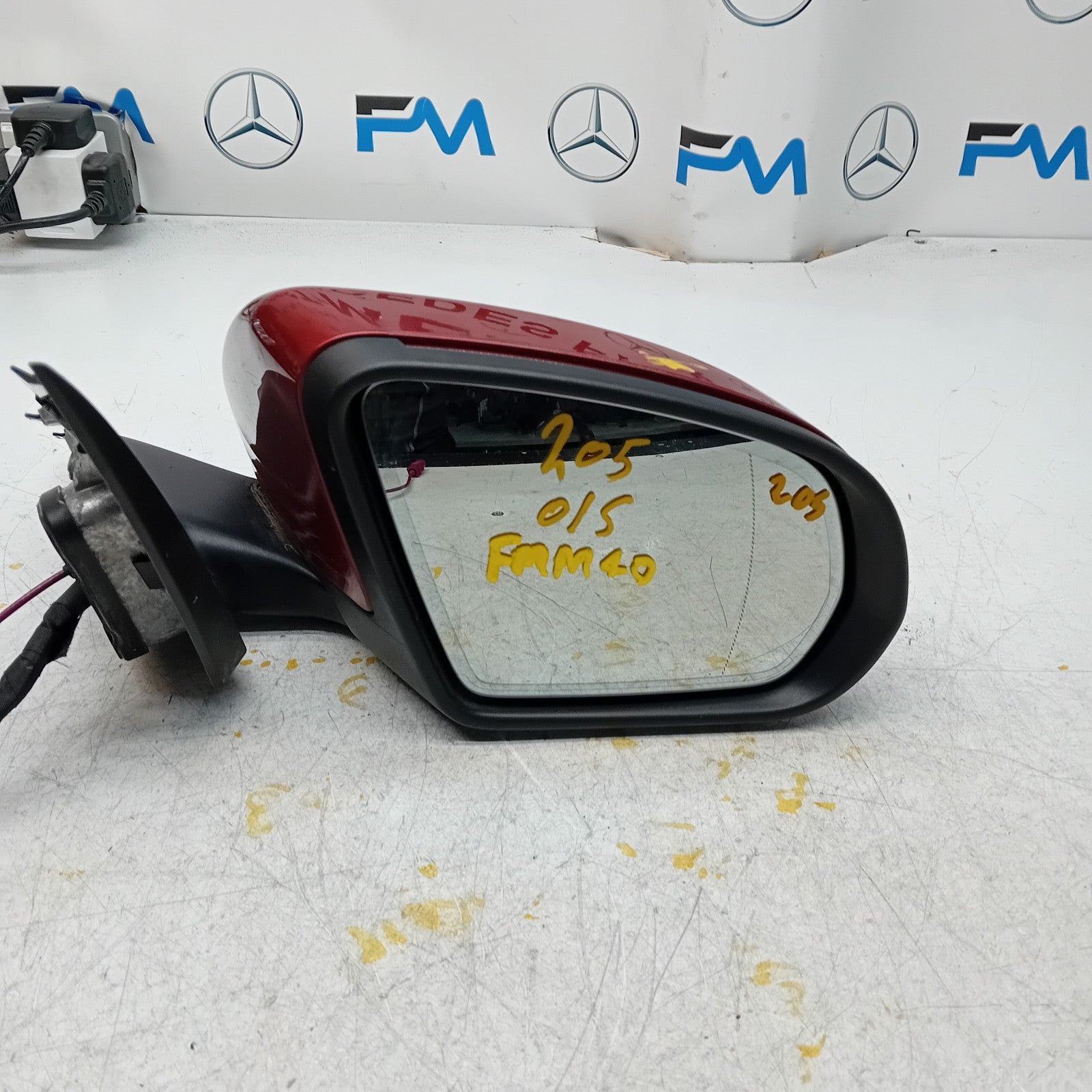 MERCEDES C-CLASS  W205 DRIVER SIDE WING MIRROR A2058102016 RED PL FMM40